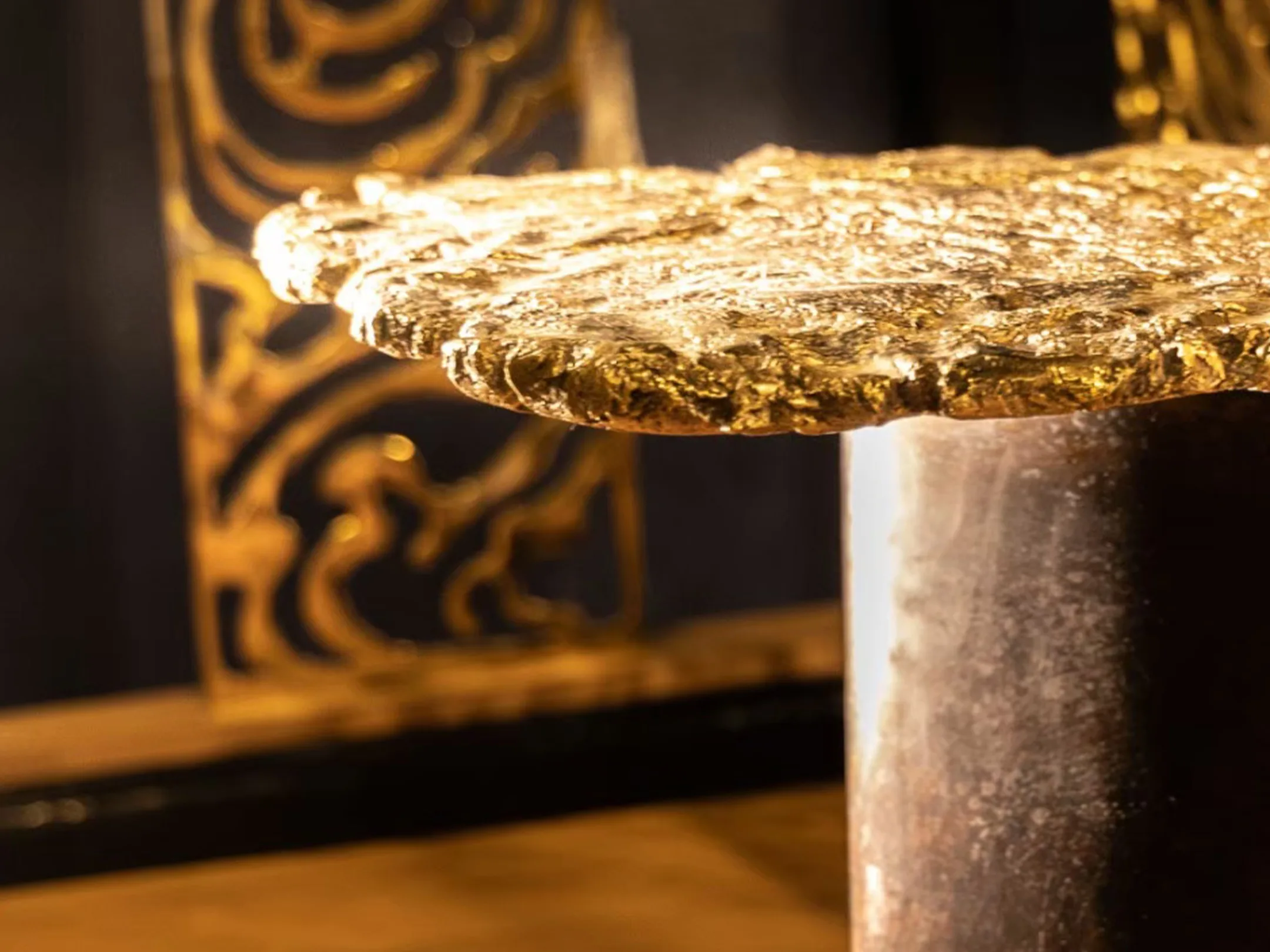 Land Side Table